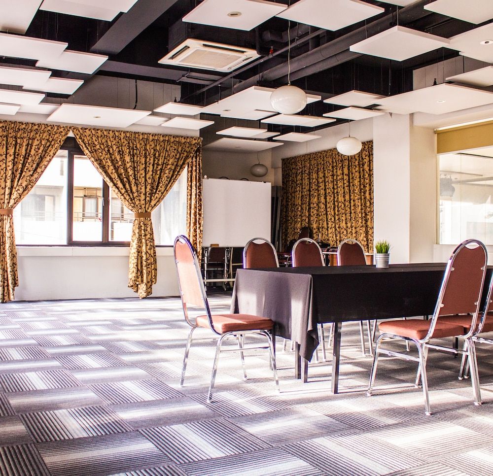 غرفة الاجتماعات