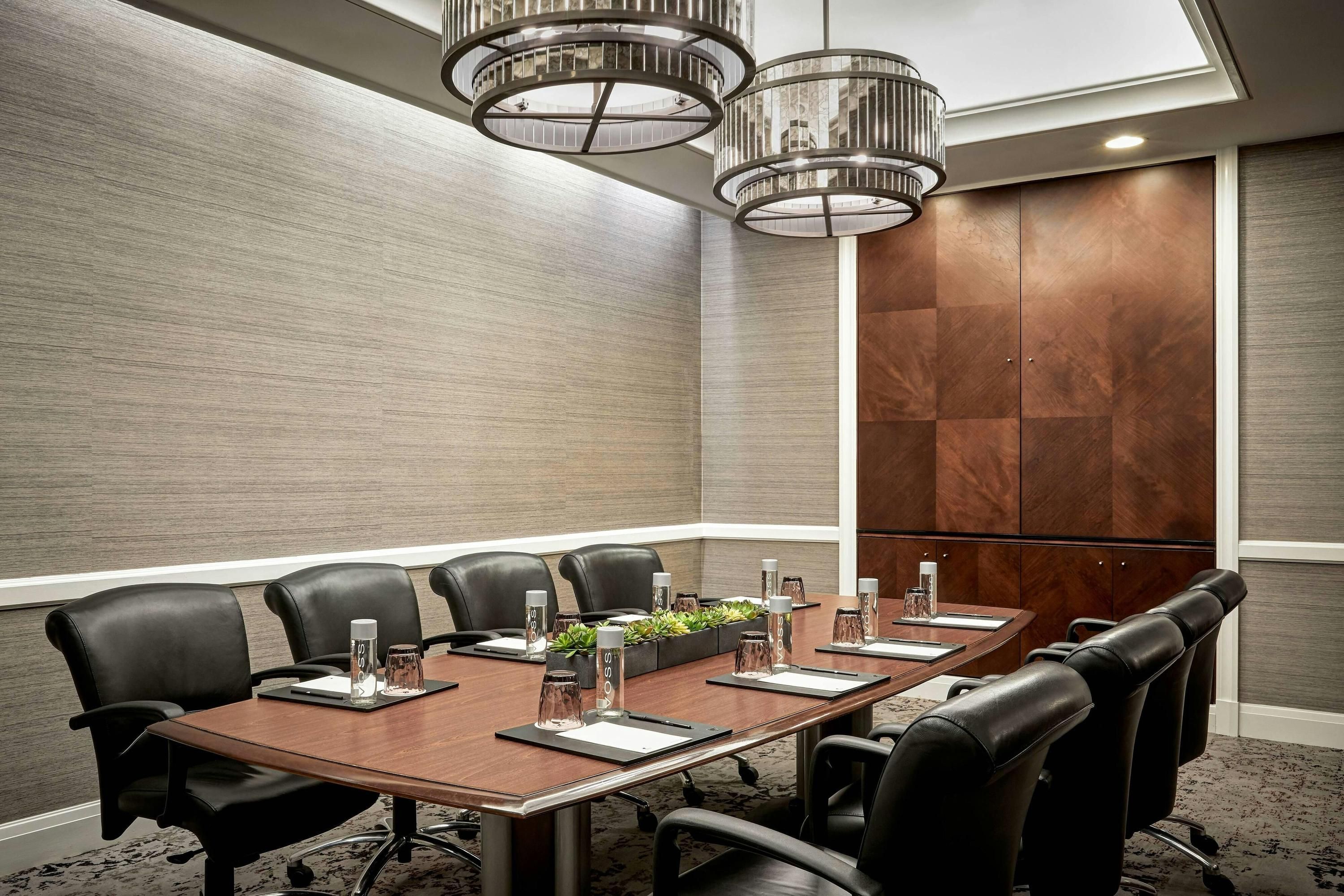 غرفة الاجتماعات