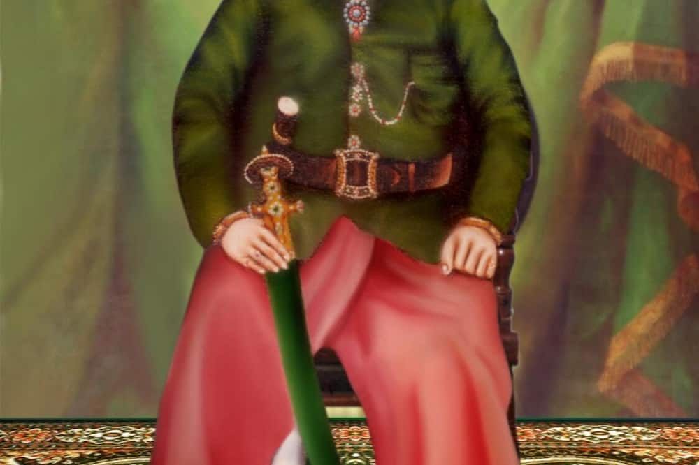 آخر