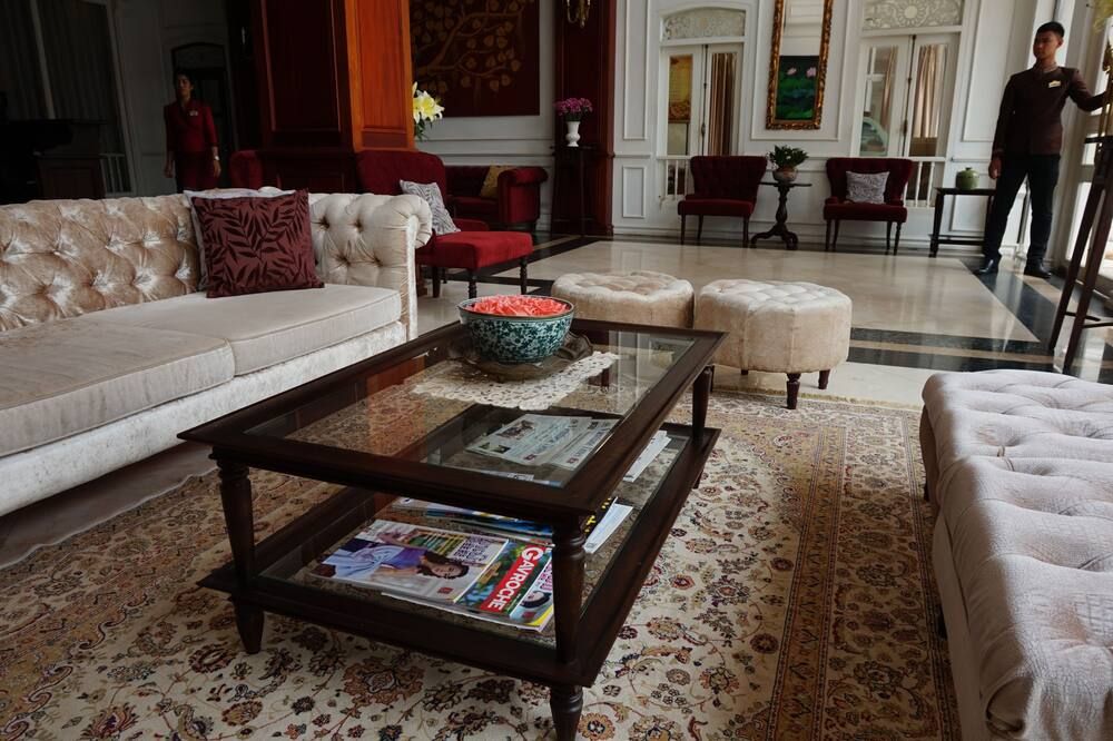 غرفة معيشة صورة