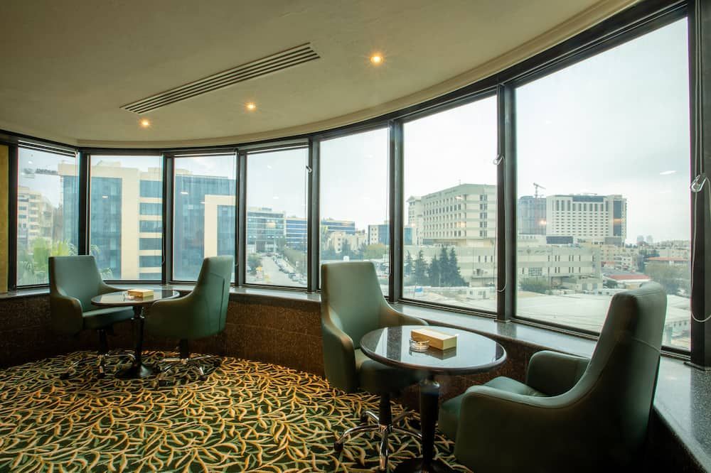 غرفة الاجتماعات