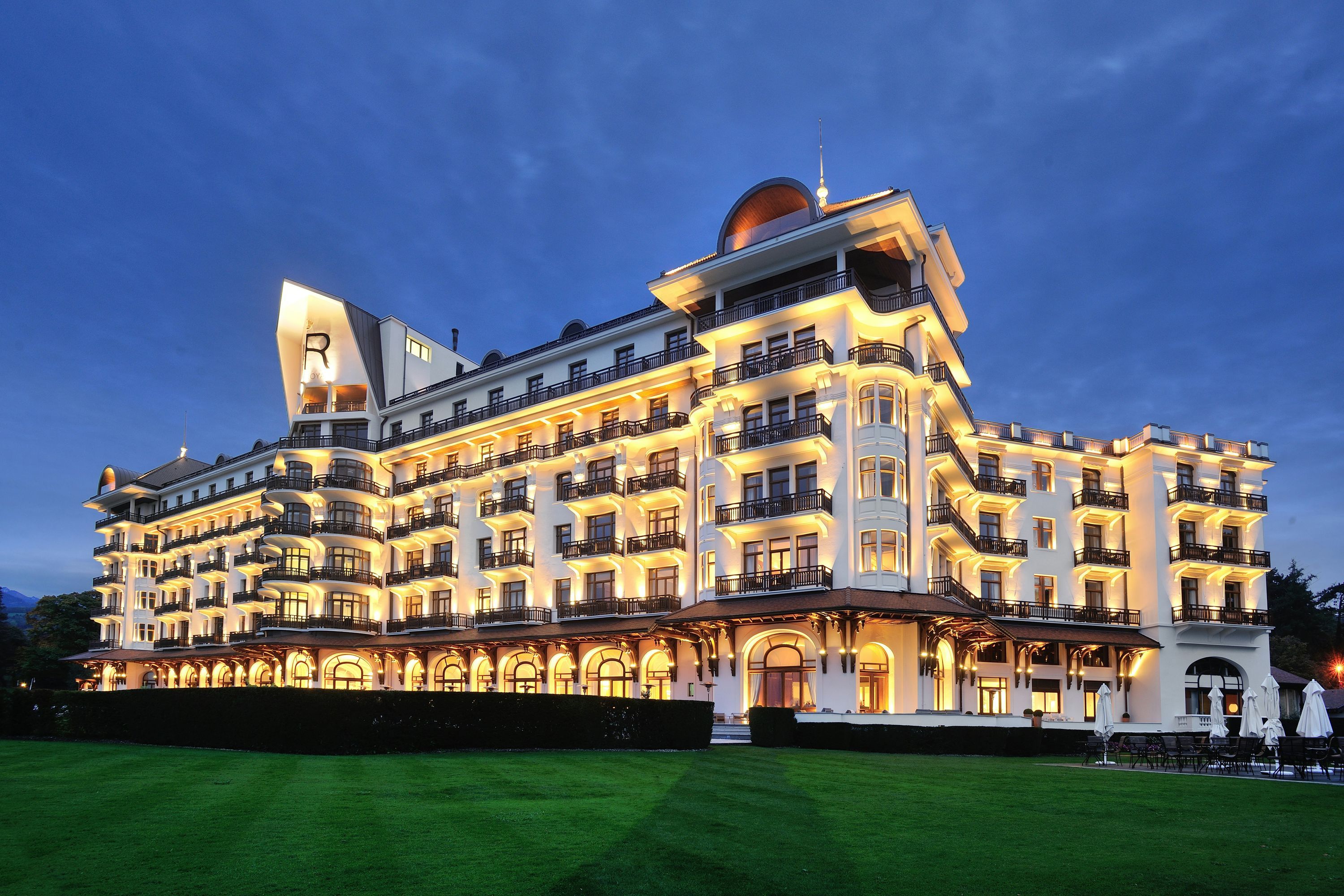 مبنى