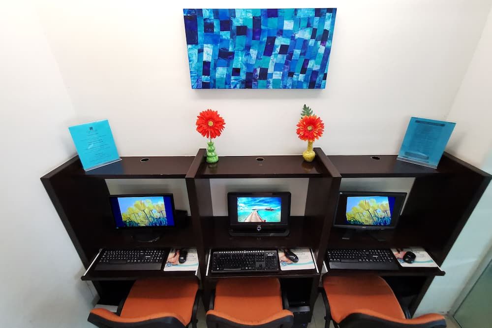 مركز أعمال