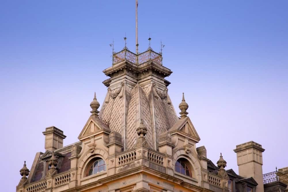 آخر
