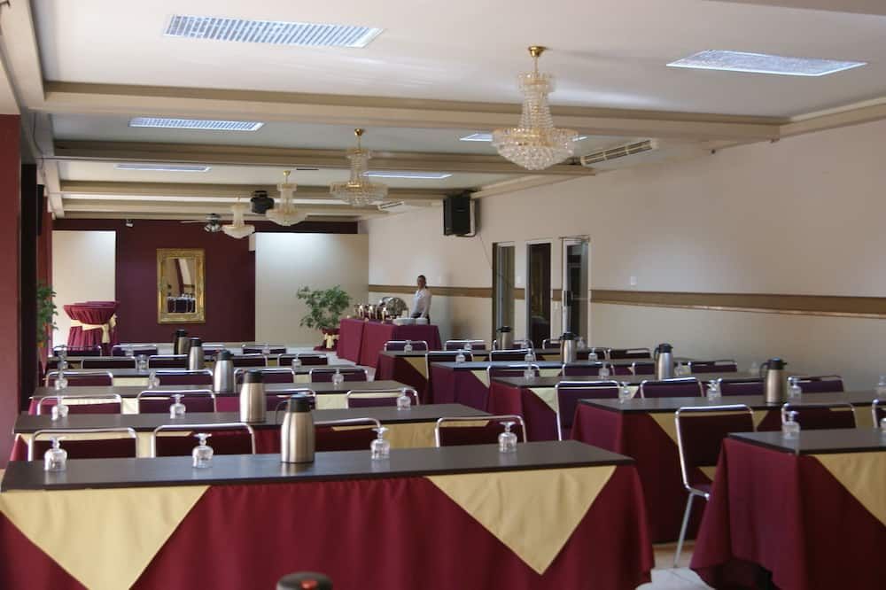 غرفة الاجتماعات