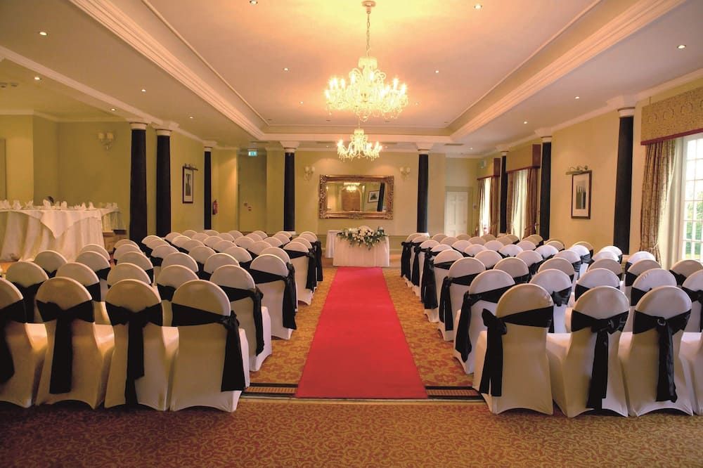 غرفة الاجتماعات