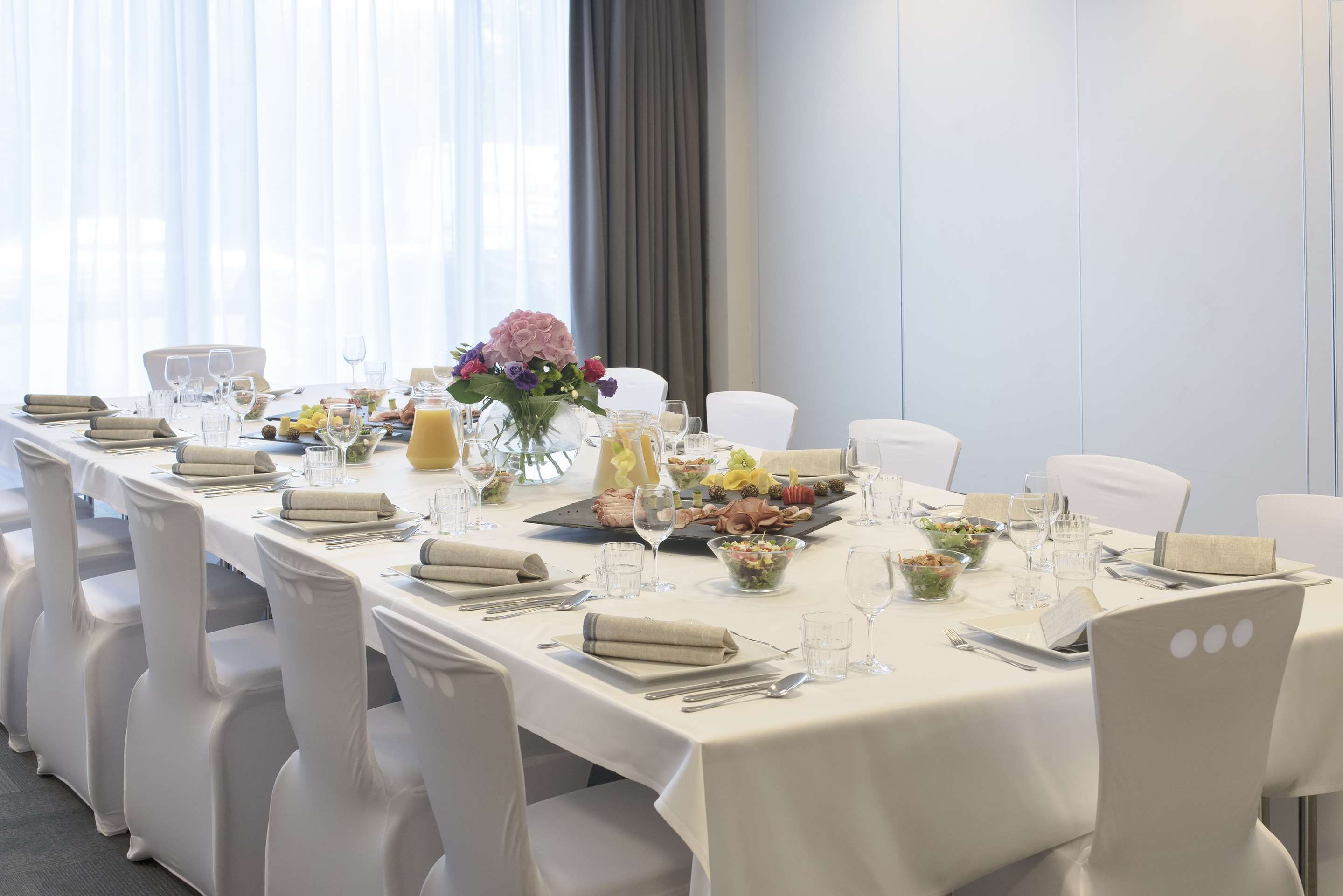 قاعة الولائم