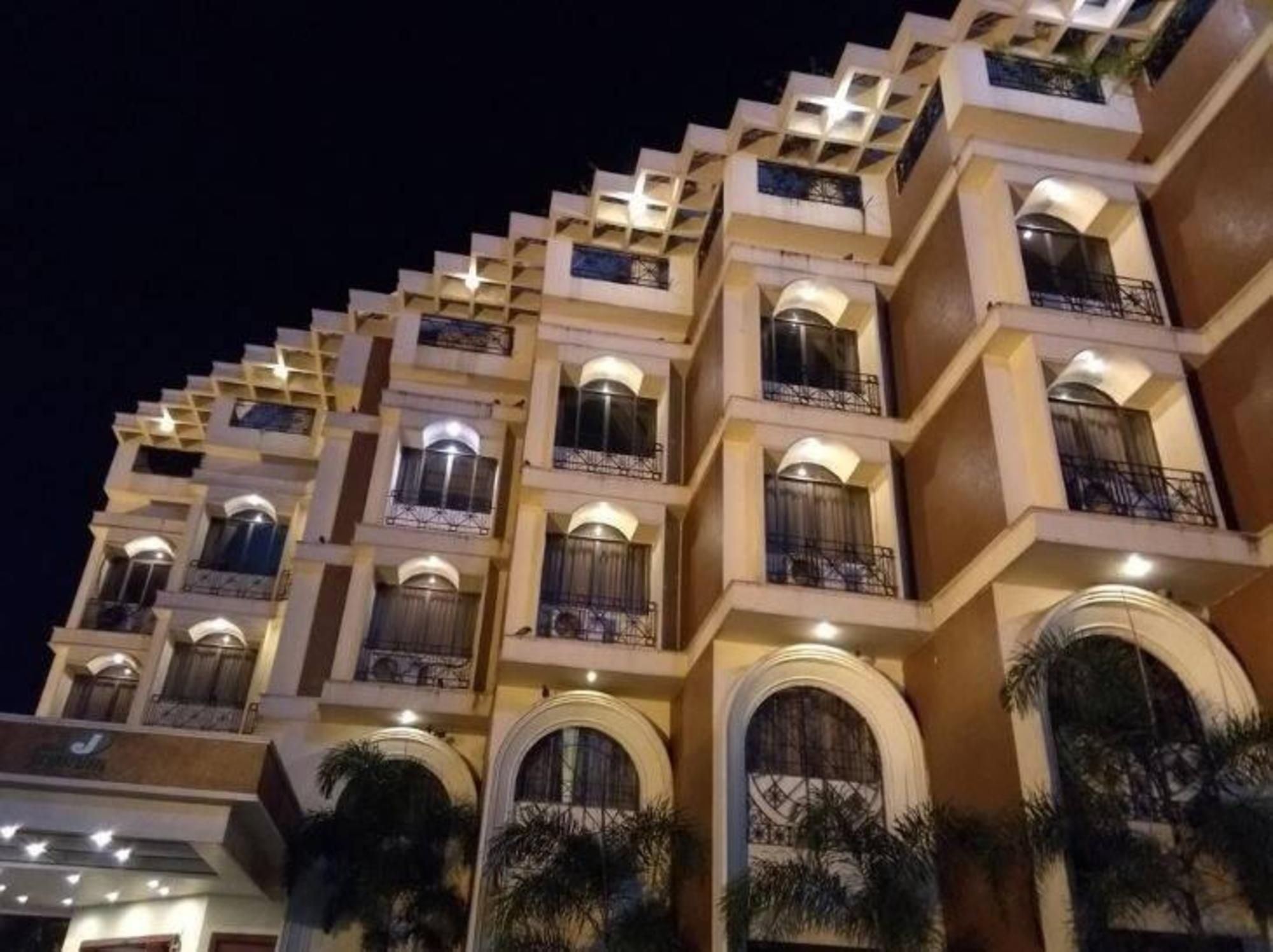 مبنى