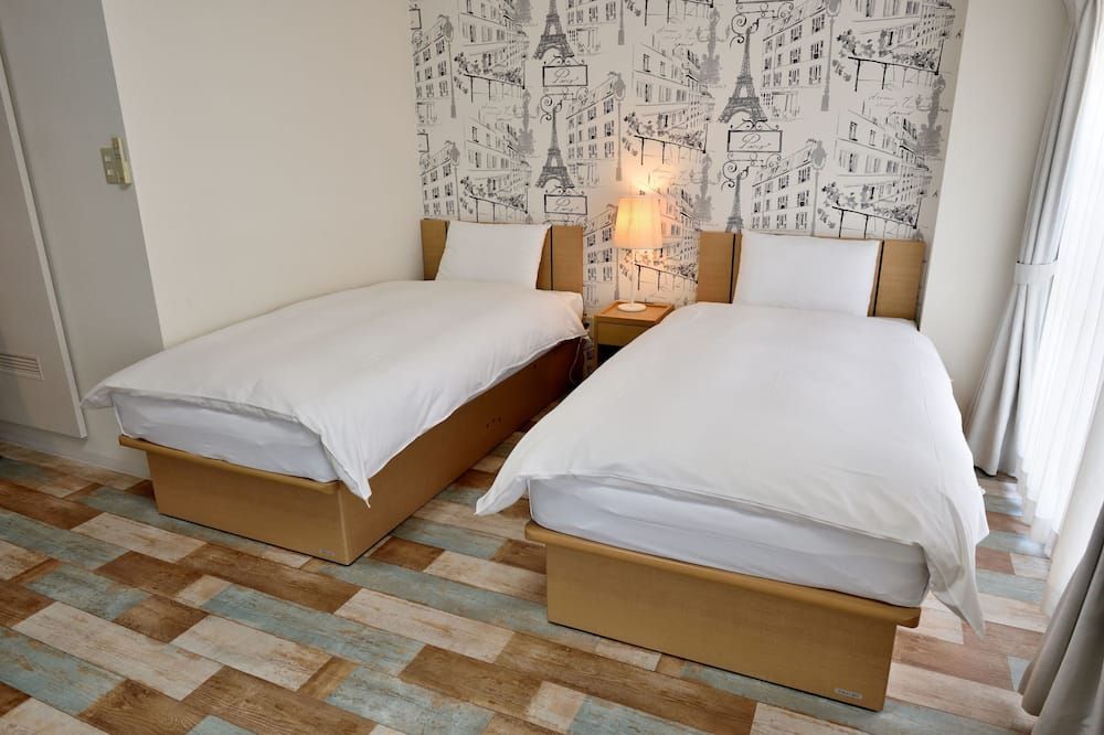 آخر