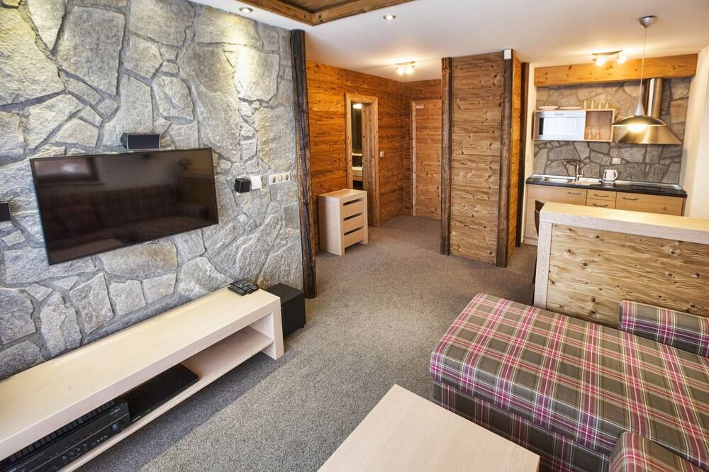 آخر