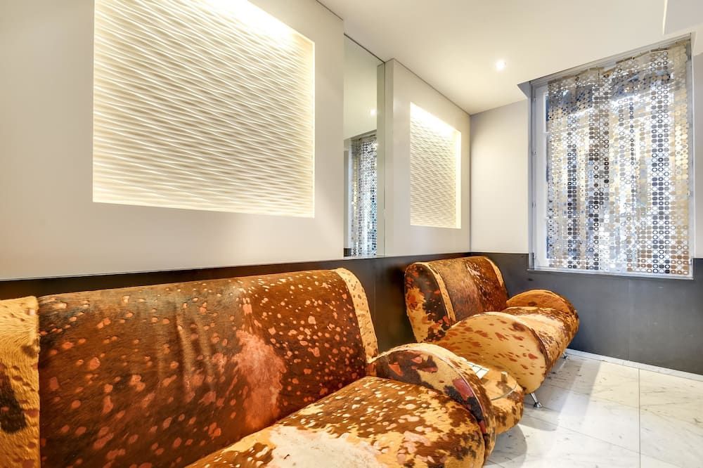 آخر