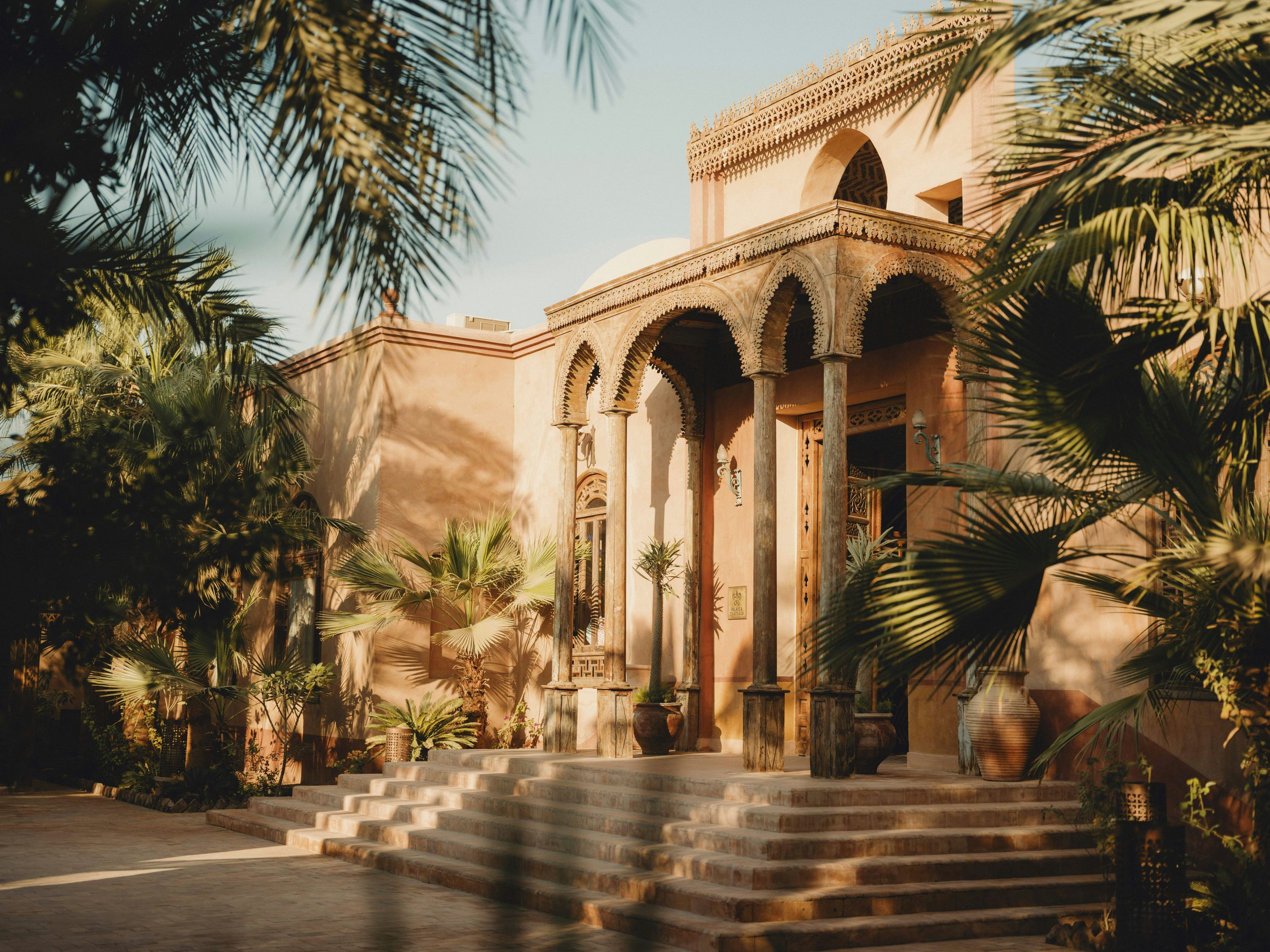 مبنى
