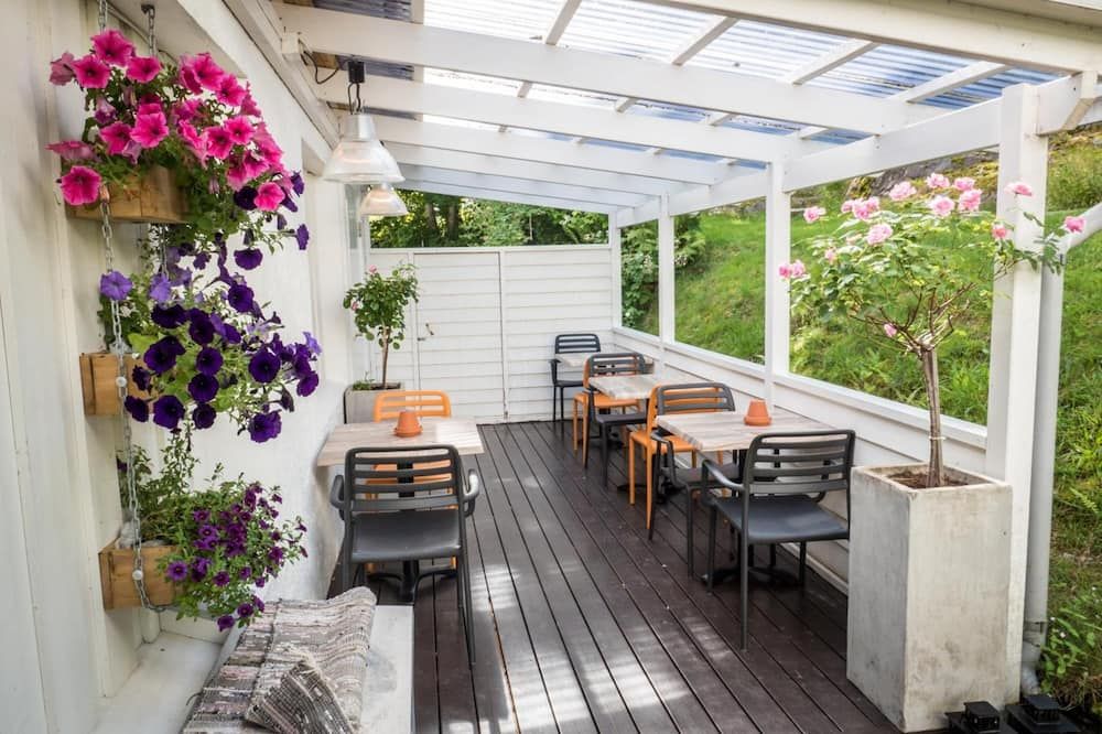 آخر