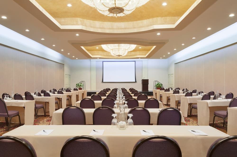 غرفة الاجتماعات