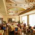 مطعم