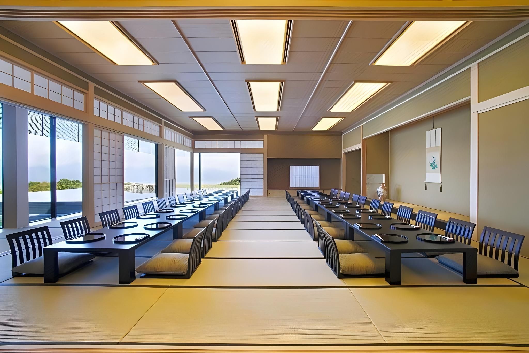 غرفة الاجتماعات