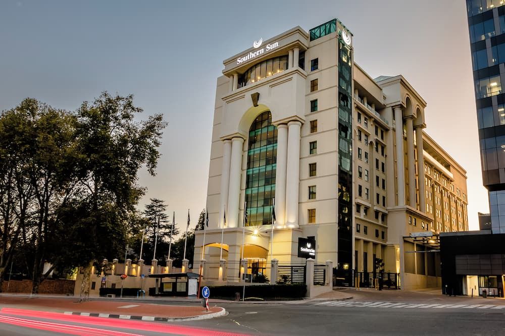 مبنى