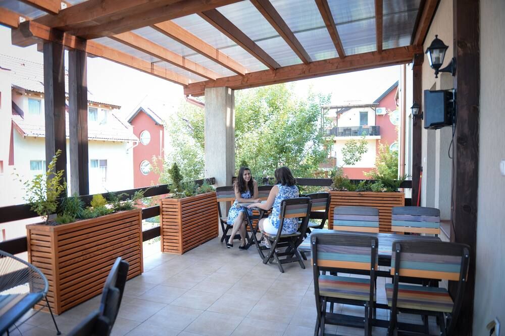 شرفة مرصوفة صورة