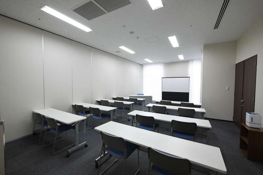 غرفة الاجتماعات