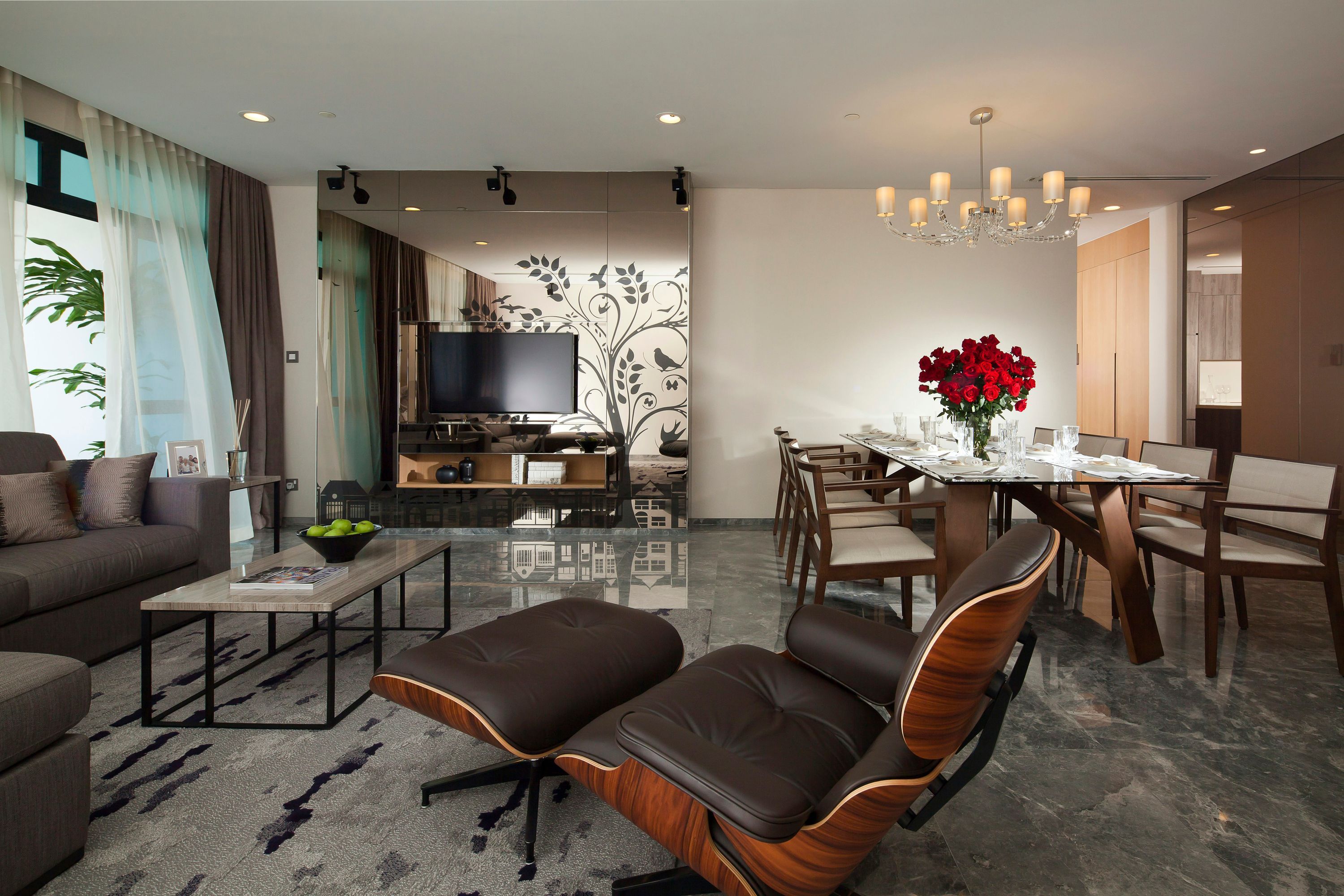 آخر