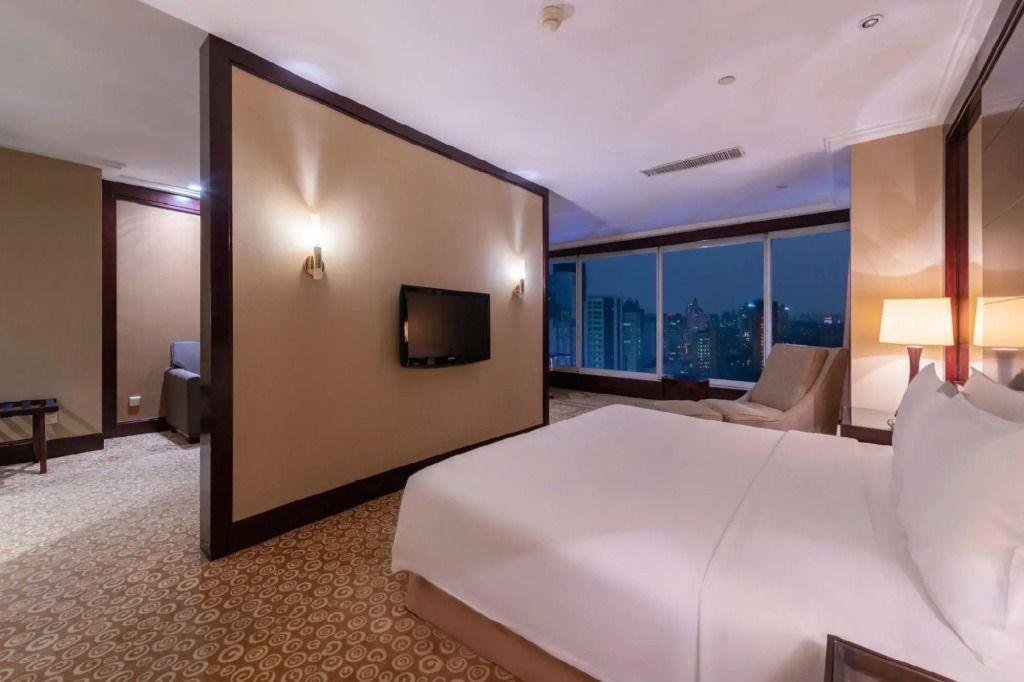 آخر