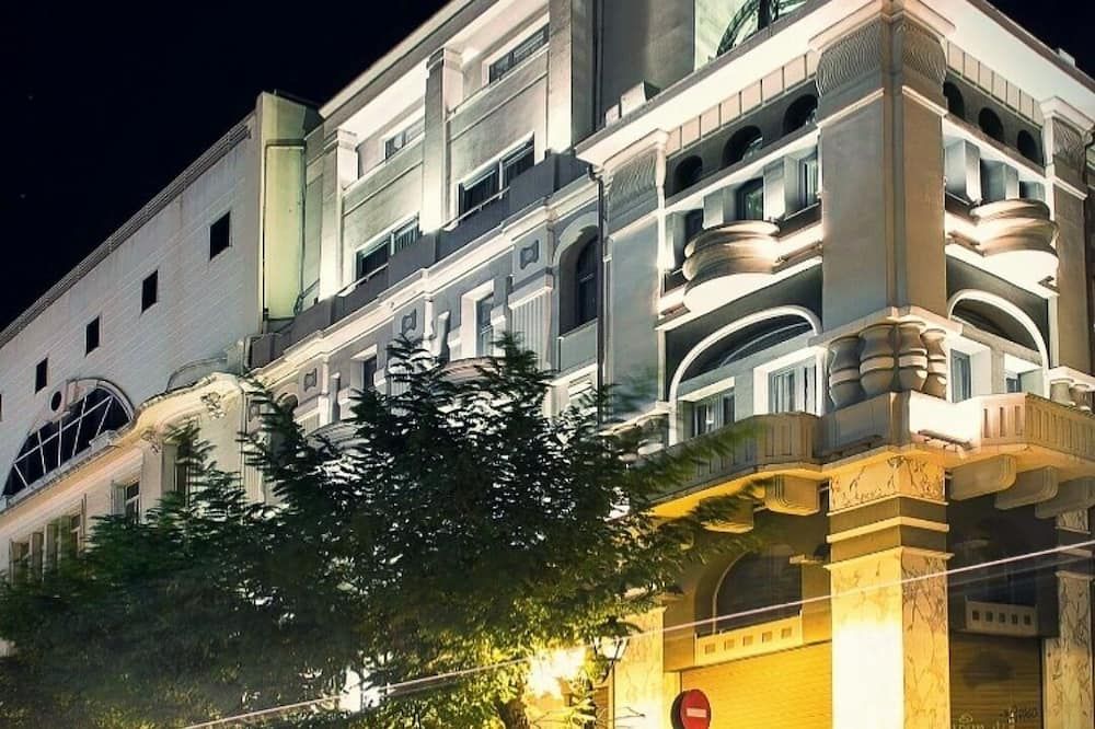 مبنى