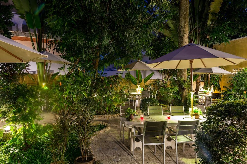 شرفة مرصوفة