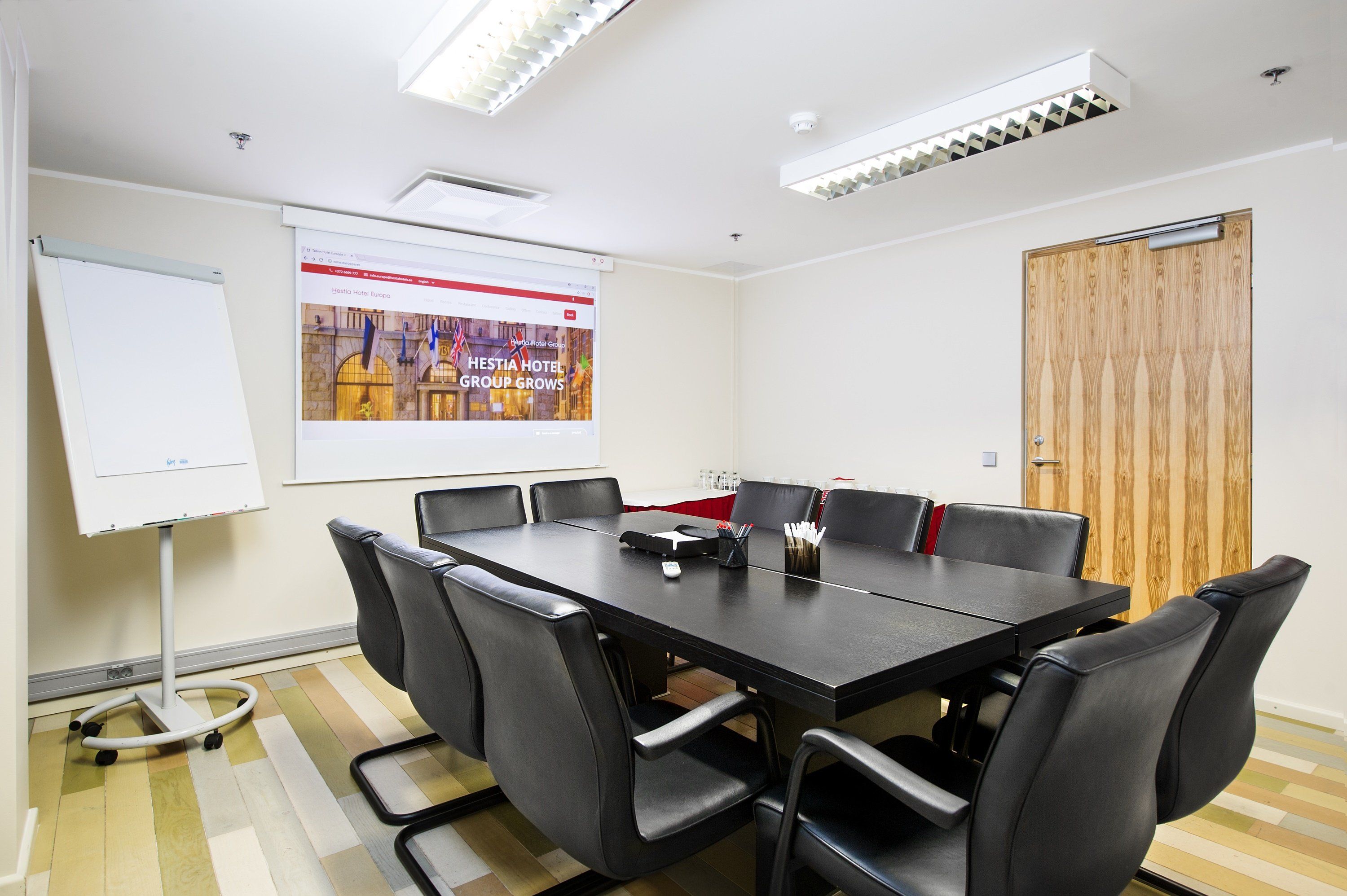 غرفة الاجتماعات