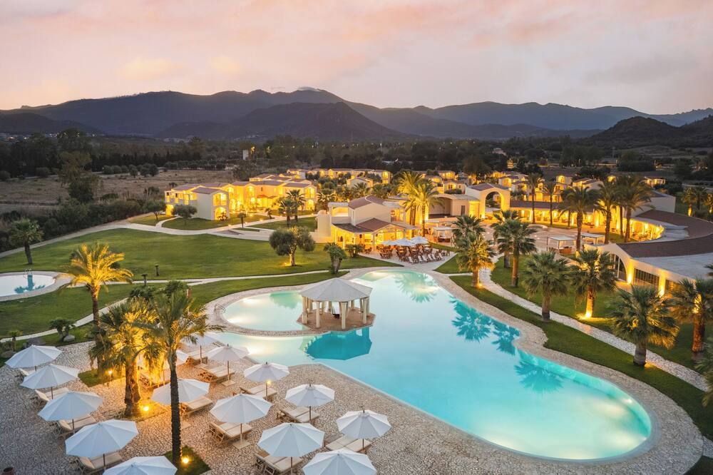 حوض السباحة صورة