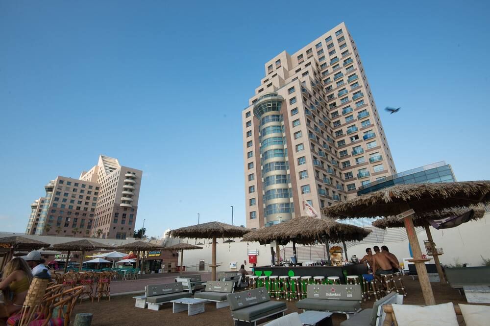 مبنى