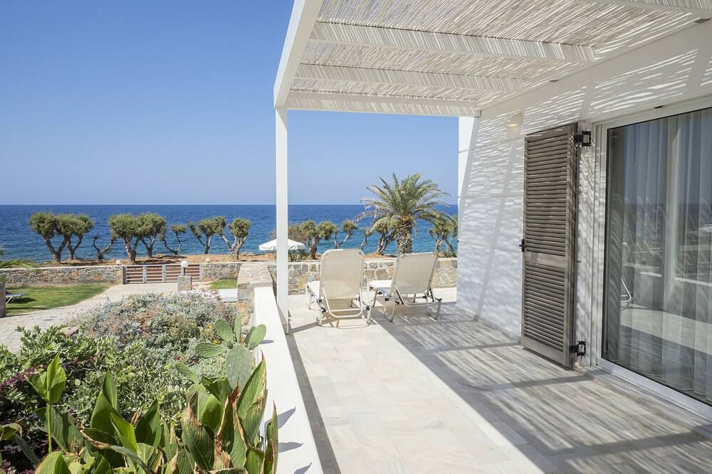 شرفة مرصوفة