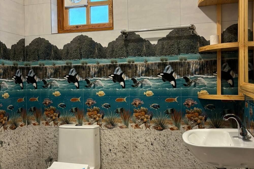 آخر