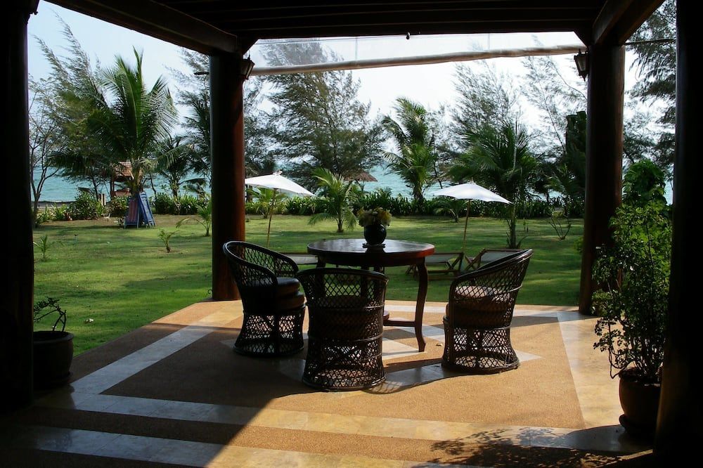 شرفة مرصوفة