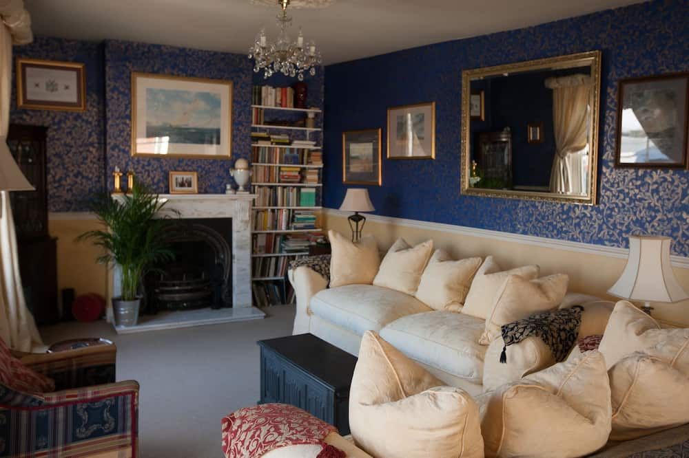 غرفة معيشة صورة