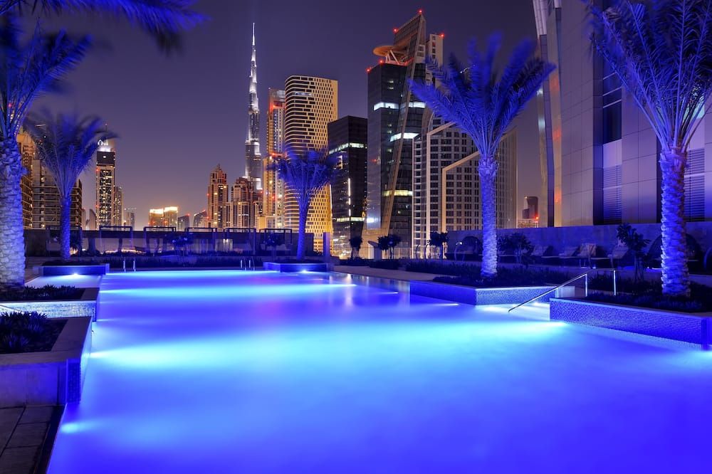 حوض السباحة صورة