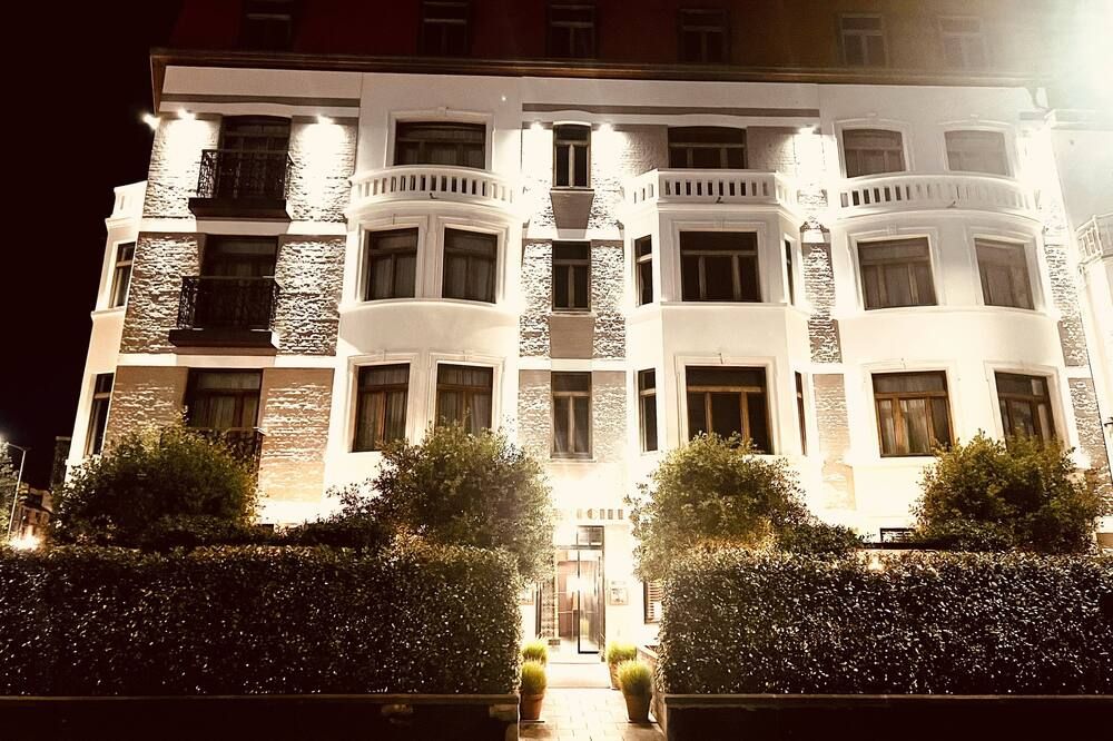 مبنى