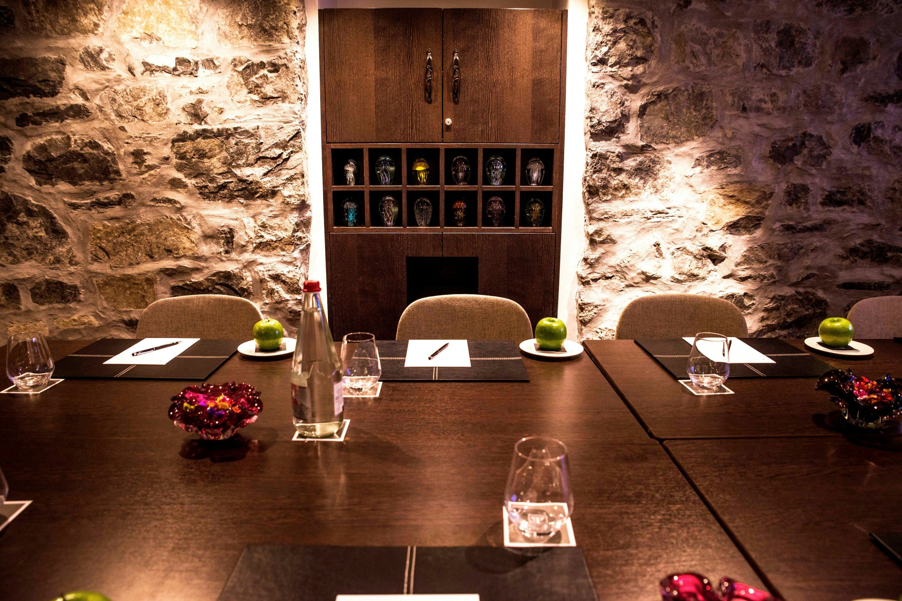 غرفة الاجتماعات صورة