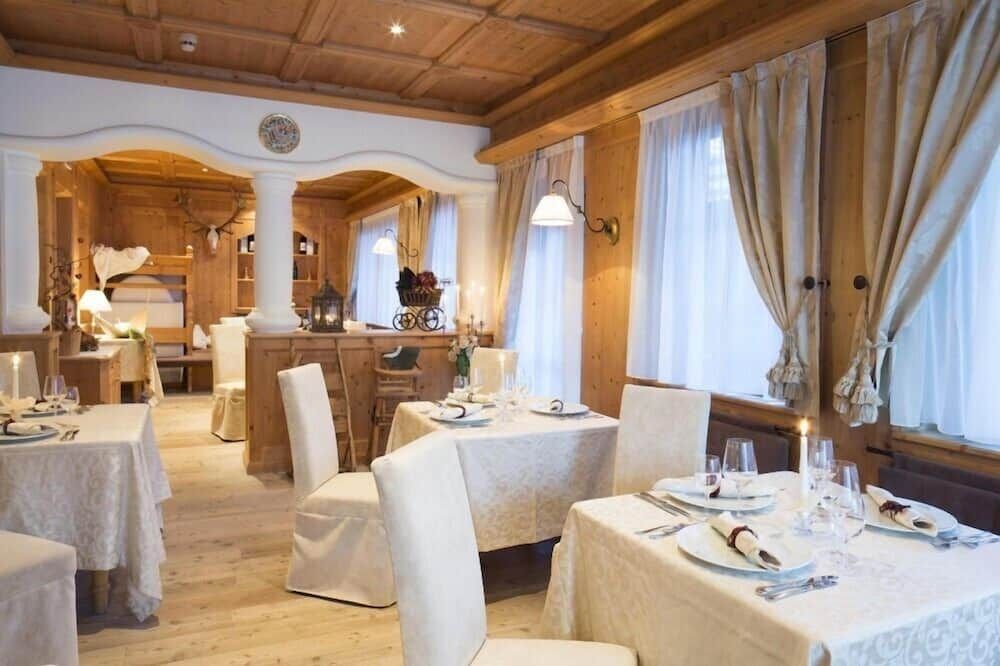 مطعم