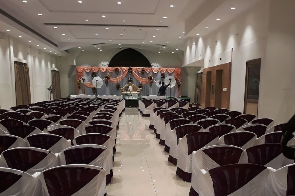 غرفة الاجتماعات