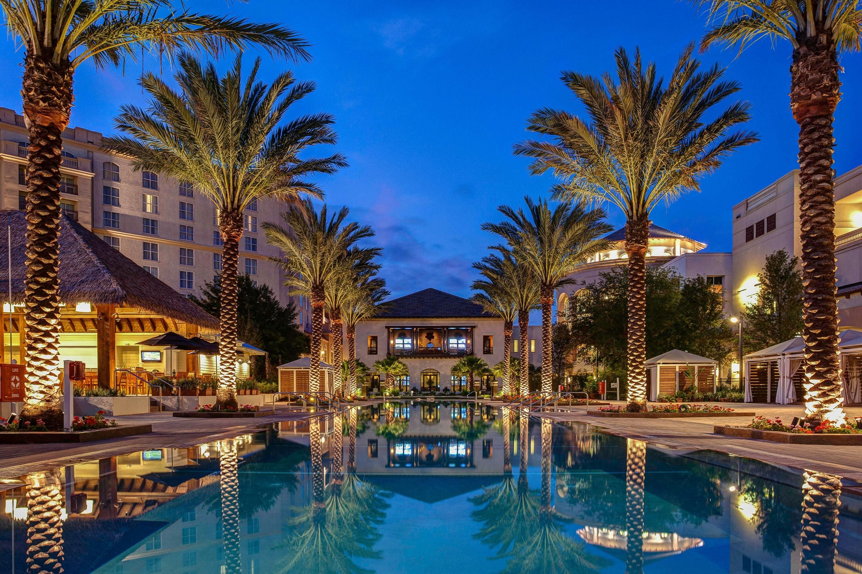 حوض السباحة صورة