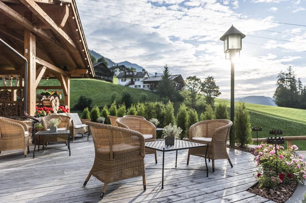 شرفة مرصوفة