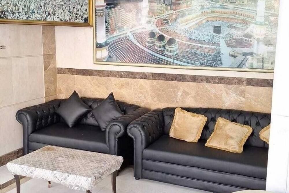 غرفة معيشة