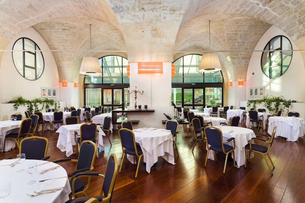 قاعة الولائم