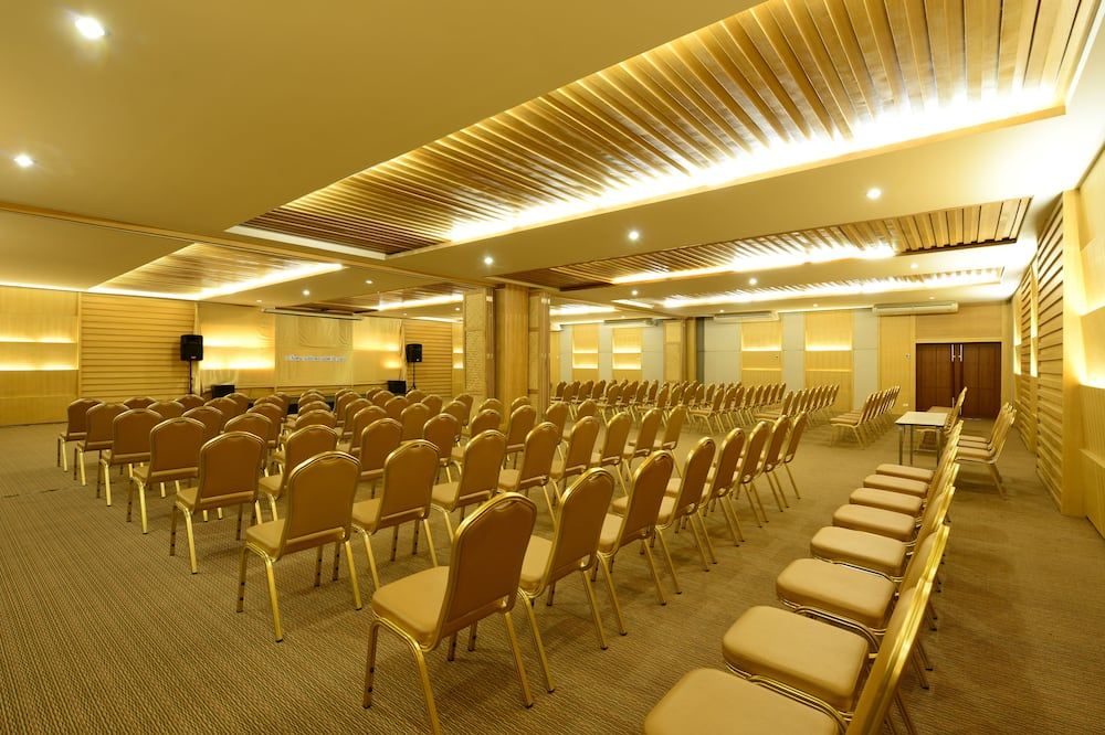 غرفة الاجتماعات