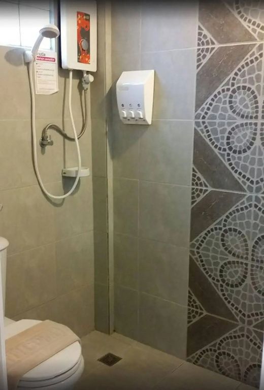 آخر
