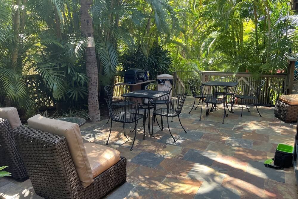 شرفة مرصوفة صورة