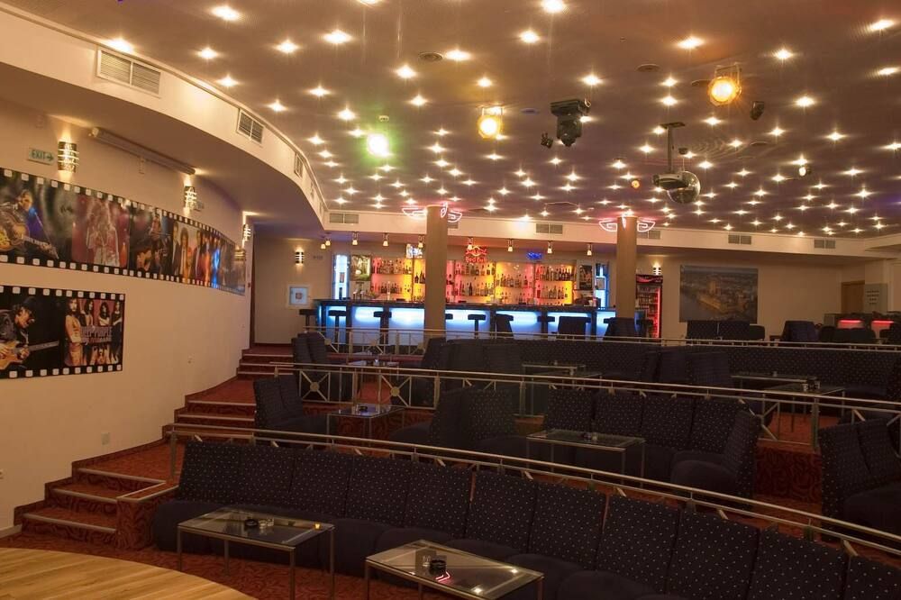 غرفة الاجتماعات