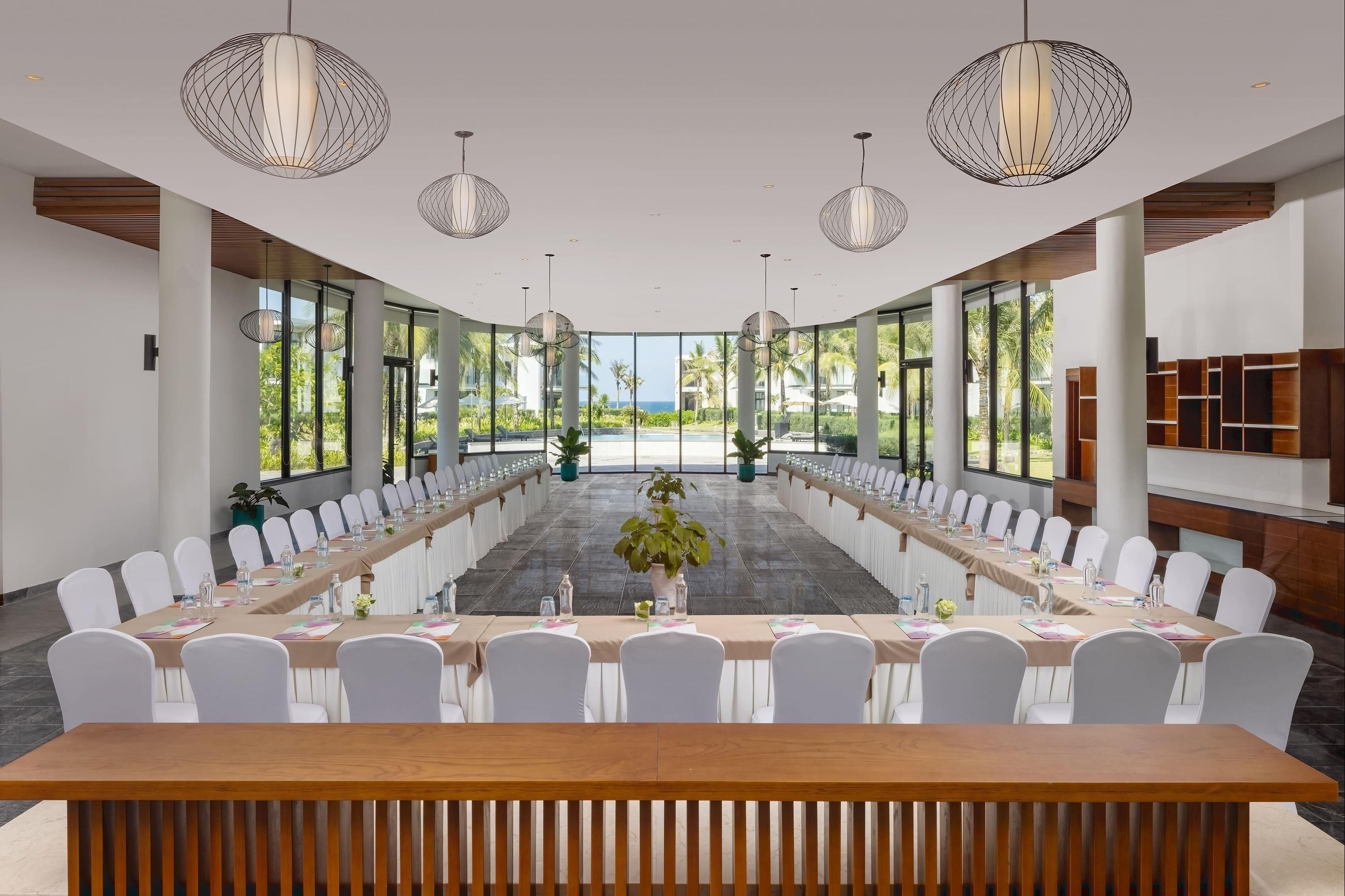 غرفة الاجتماعات