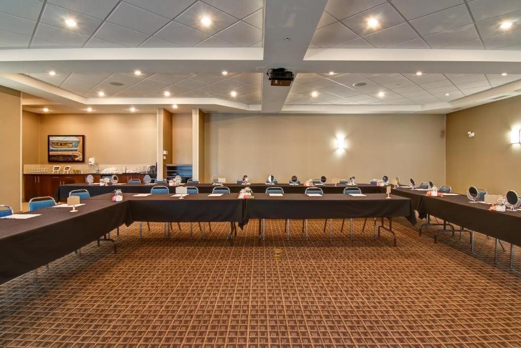 غرفة الاجتماعات