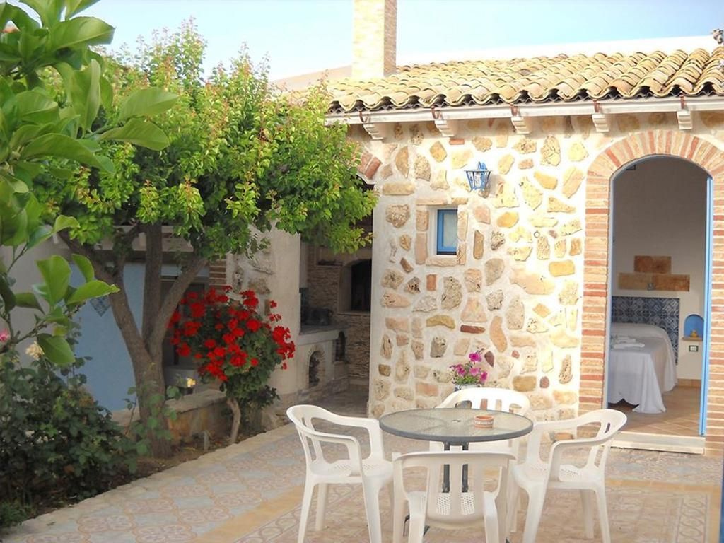 شرفة مرصوفة صورة